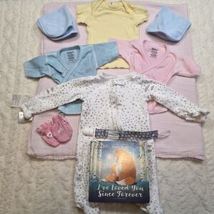 Newborn Baby Girl Starter Bundle (11 pcs) – Carter’s, Aden + Anais, Gerber